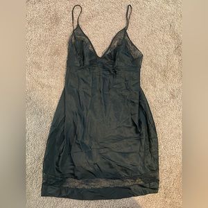 Womens Victoria Secert silk nighty